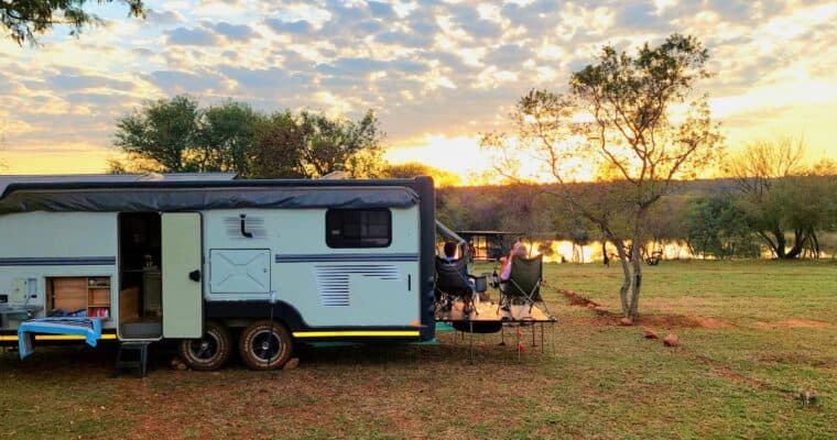 Quiet bushveld evening